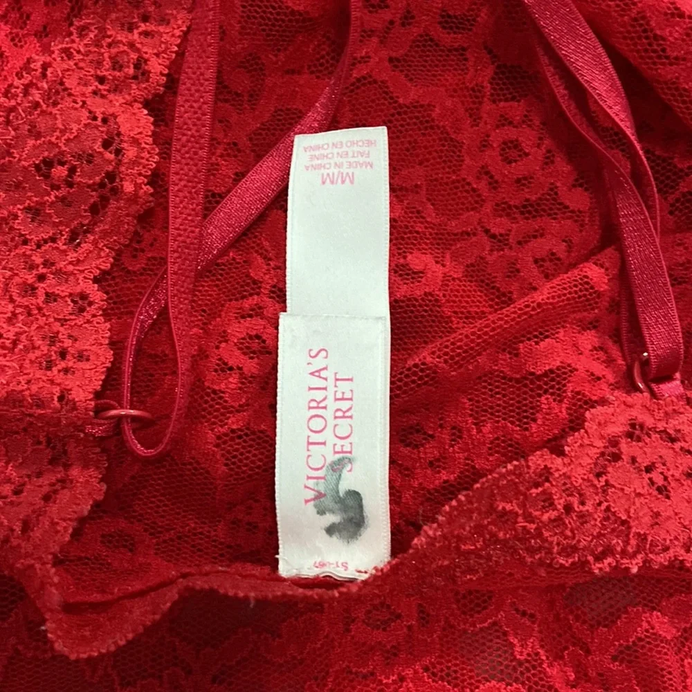 Victorias Secret Lace negligee - Picture 5 of 8